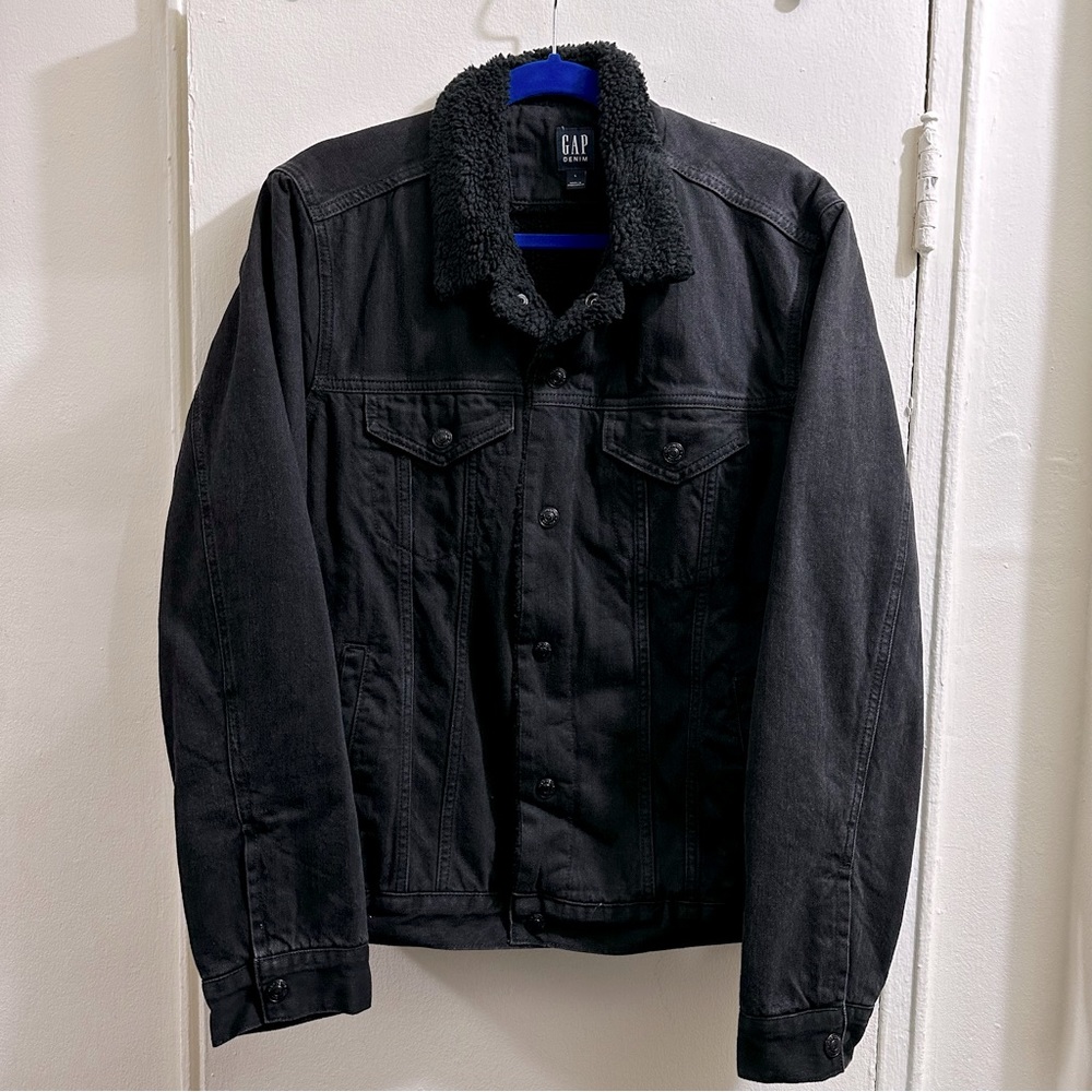 🆕Sherpa lined denim jacket